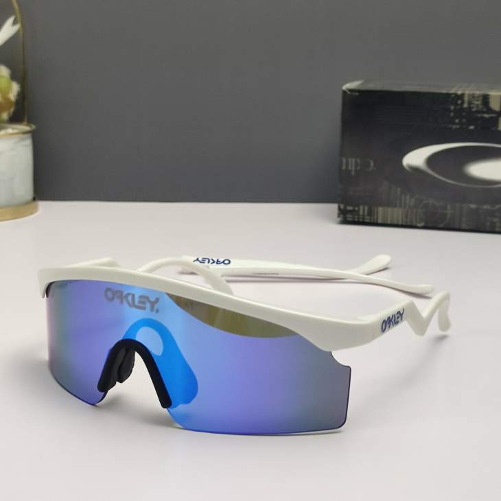 Picture of Oakley Sunglasses _SKUfw66124340fw